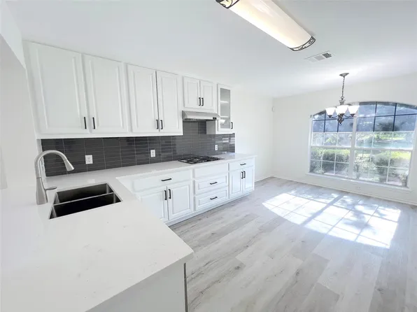 2725 Summerwalk Pl, Round Rock, TX 78665