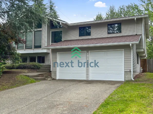 19318 89th Ave NE, Bothell, WA 98011