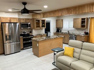 26013 S Parkside Dr, Sun Lakes, AZ 85248