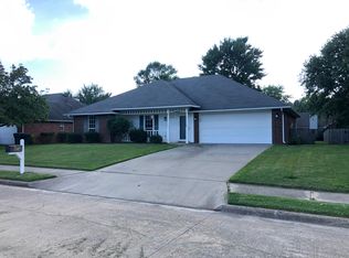 404 N 37th Pl, Rogers, AR 72756