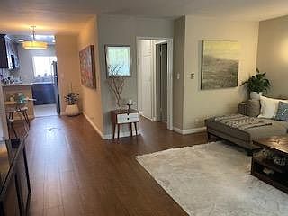 4th image of 8373 Rosewood Ave APT 201