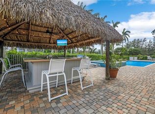 863 9th AVE S #202, NAPLES, FL 34102