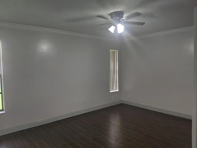 1322 Pines Ln — Photo 7