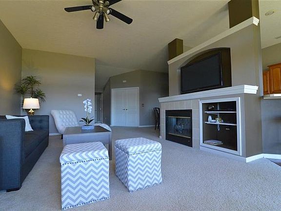 5th image of 4319 Black Oak Ln
