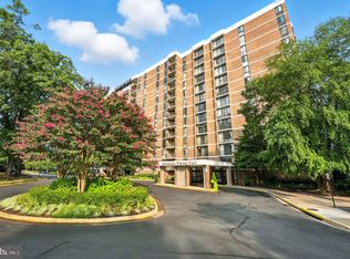 2311 Pimmit Dr APT 106, Falls Church, VA 22043