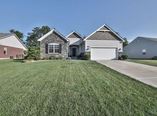 8081 Acorn Trl, Maineville, OH 45039