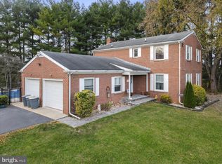 8028 Lake Dr, Fairplay, MD 21733