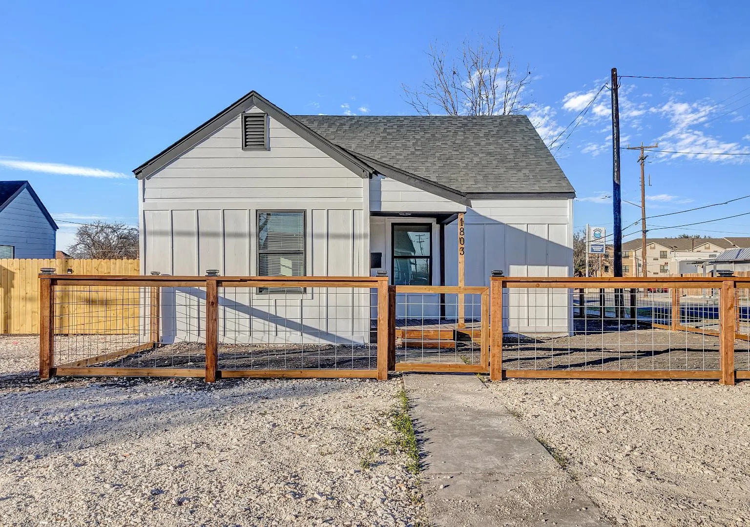 1803 Texas Avenue - 1803 Texas Ave — Photo 2