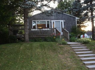 25 Isabelle Dr, Narragansett, RI 02882