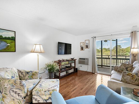 5th image of 9501 Shore Dr. #A-209