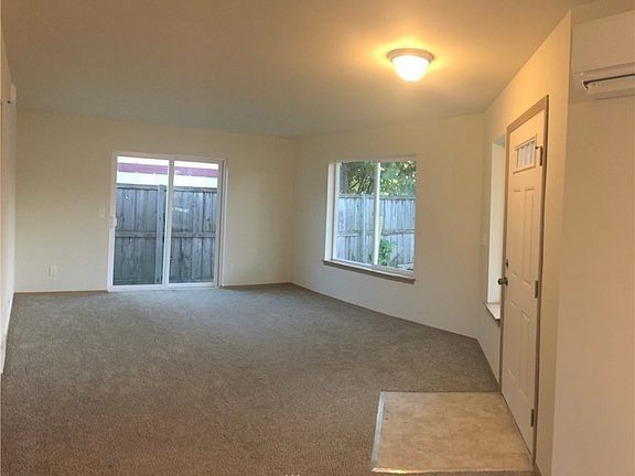 5th image of 1435 Flower Ave