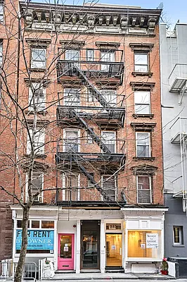 Rented by The Agency | media 4