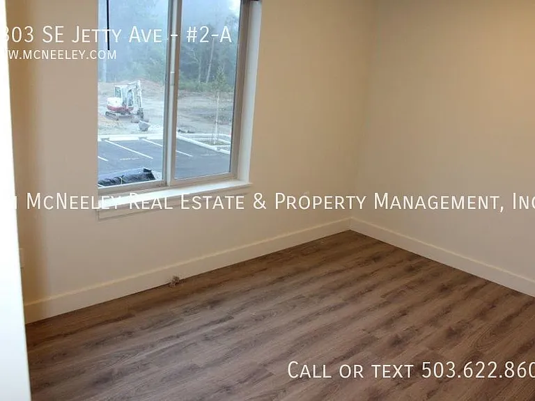 1303 SE Jetty Ave #2-A — Photo 11