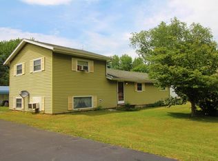 1226 Broad St, Niles, MI 49120