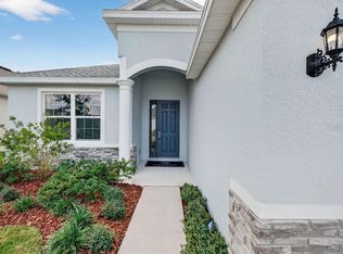 2046 Wallingford Loop, Mount Dora, FL 32757
