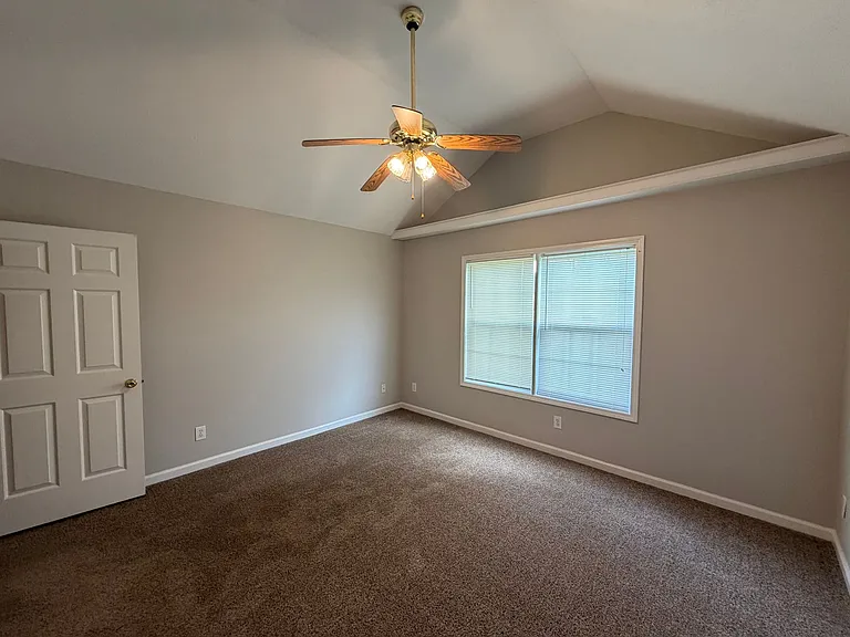 7003 Clara Ct — Photo 16