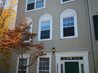 22923 Adelphi Ter, Sterling, VA 20166