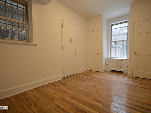 4th image of 237 W 100th St APT 1r