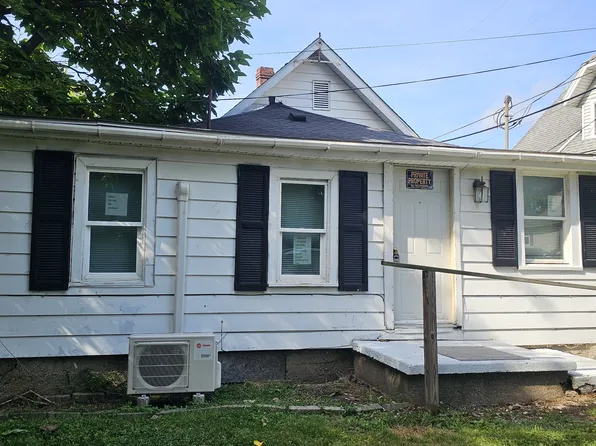 1107 E 8th St, Anderson, IN 46012