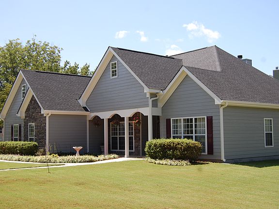 2nd image of 309 Beech Hollow Trl