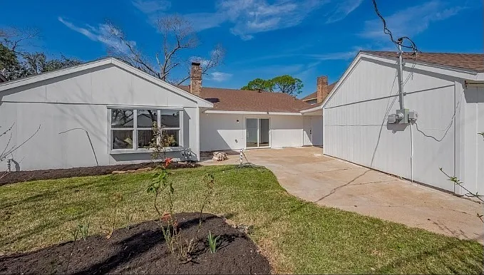 2306 Parana Dr — Photo 30