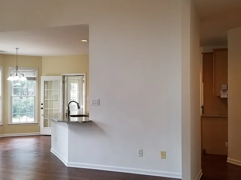 6405 Whitestone Pl — Photo 5