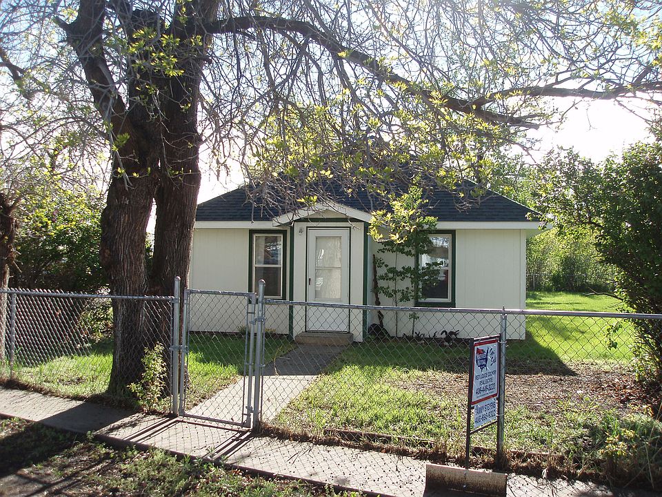 Front with sidewalk