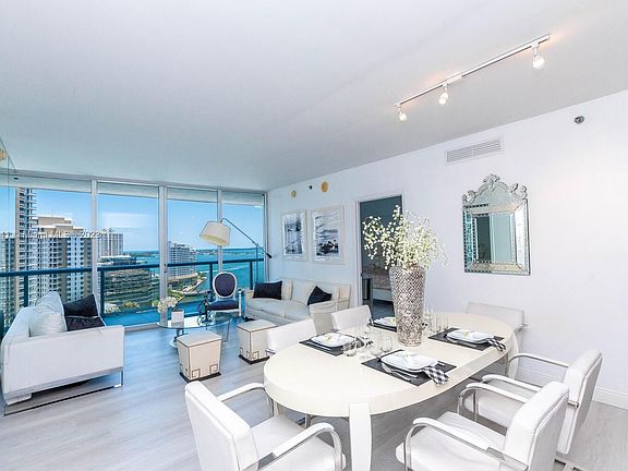 2nd image of 465 Brickell Ave APT 2003