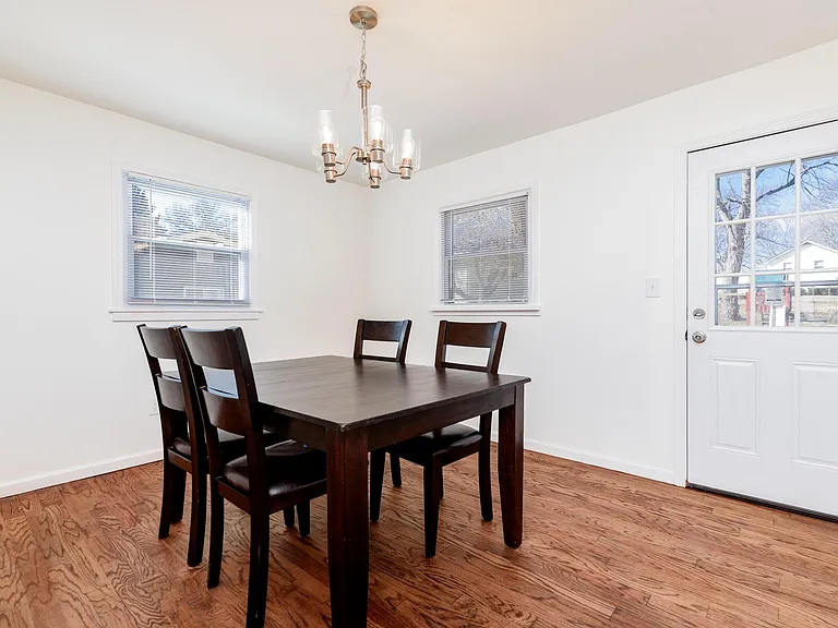 345 Aubuchon St — Photo 11
