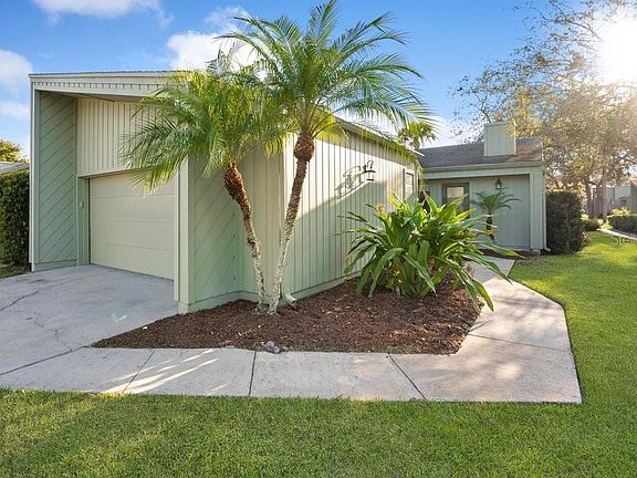 2nd image of 607 Fellowship Dr #607