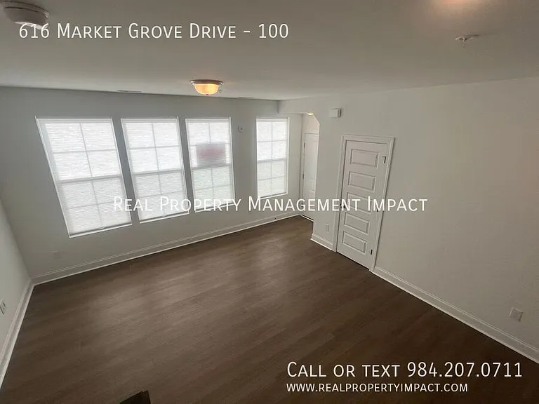 616 Market Grove Dr #100 — Photo 8
