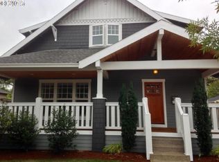 1938 SE Lexington St, Portland, OR 97202