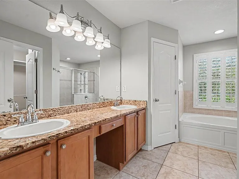 301 Fern Gulley Dr — Photo 18