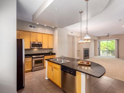 6745 N 93rd Ave Unit 1106, Glendale, AZ, 85305