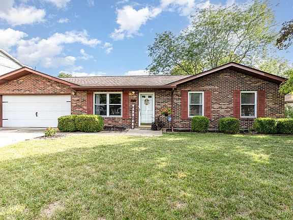 2nd image of 2521 Trinity Dr