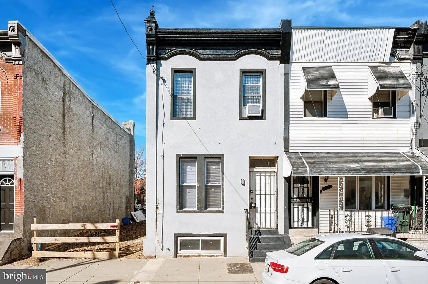 2512 N 18th St photo 1
