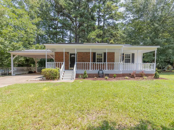 916 Powell Dr, Garner, NC 27529