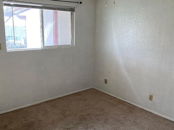 5th image of 210 W 21st Ave