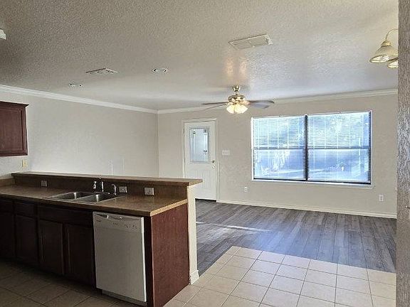 5th image of 6821 John Marshall St