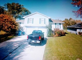 2016 Wornall Rd, Excelsior Springs, MO 64024