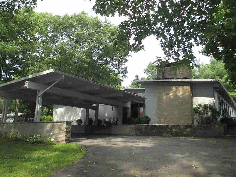 1st image of 11 Sylvia St