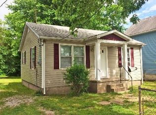 1124 S Charles St, Belleville, IL 62220