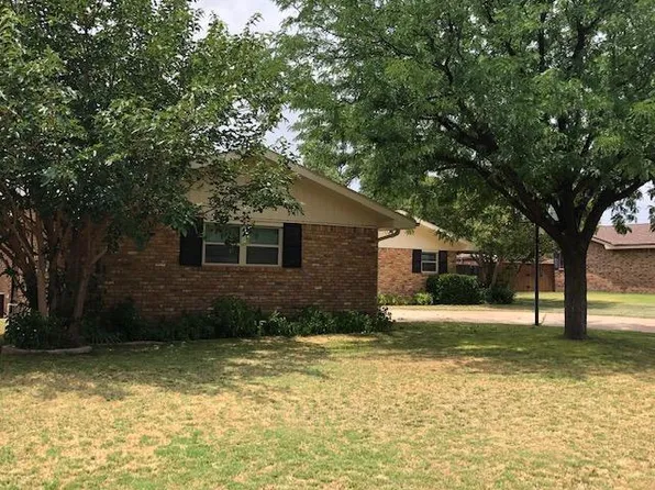 506 SW 18th St, Seminole, TX 79360
