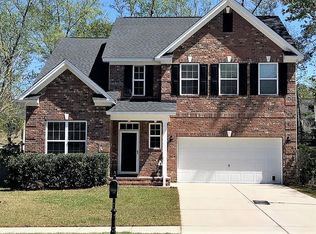 1057 Blockade Runner Pkwy, Summerville, SC 29485