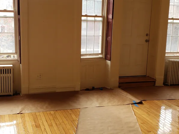 1409 Dean Street image 1 of 6