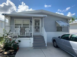142 Caravan Cir, North Fort Myers, FL 33903