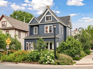 2559 Aldrich Ave S, Minneapolis, MN 55405