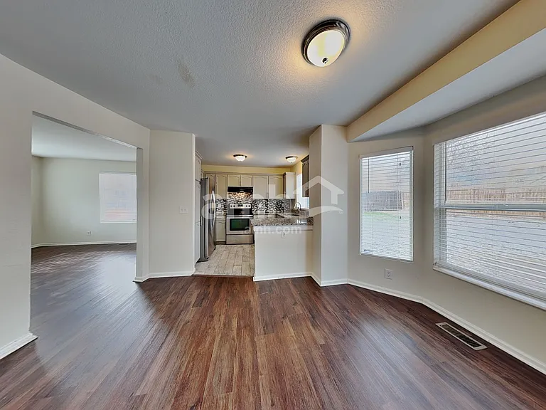2075 E 97th Dr — Photo 5