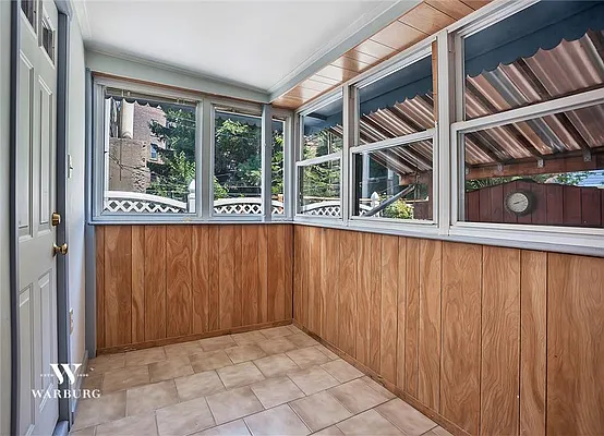 Rented by Warburg | media 17