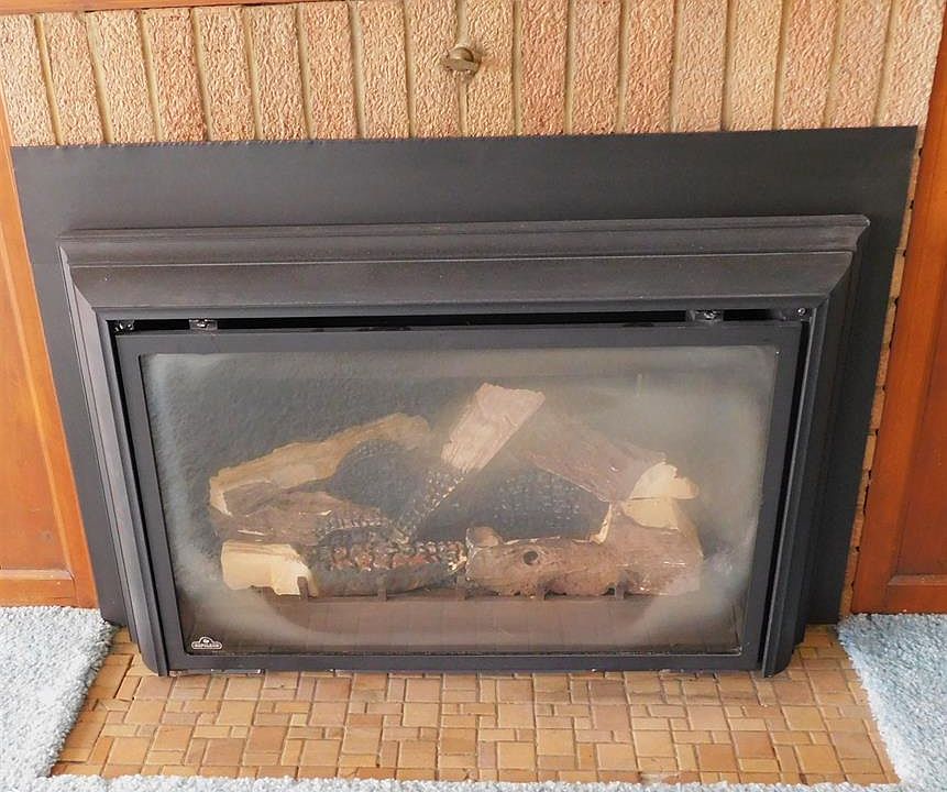 704 Cedar St, Schleswig, IA 51461 Zillow